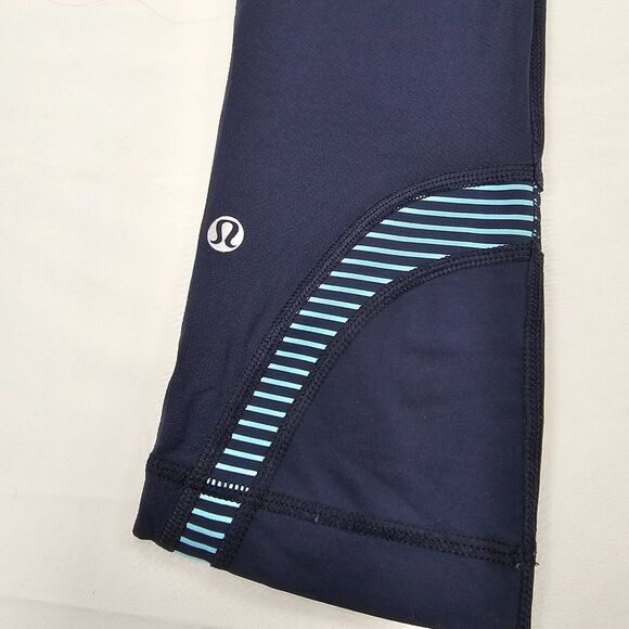 Lululemon Women's Run Inspire Crop II Inkwell Pow Luxtreme Size 4 - Picture 3 of 10